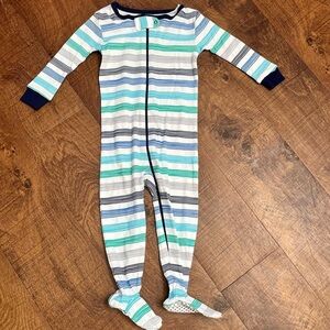 NWT organic cotton boy girl unisex baby toddler footed one piece 12 month